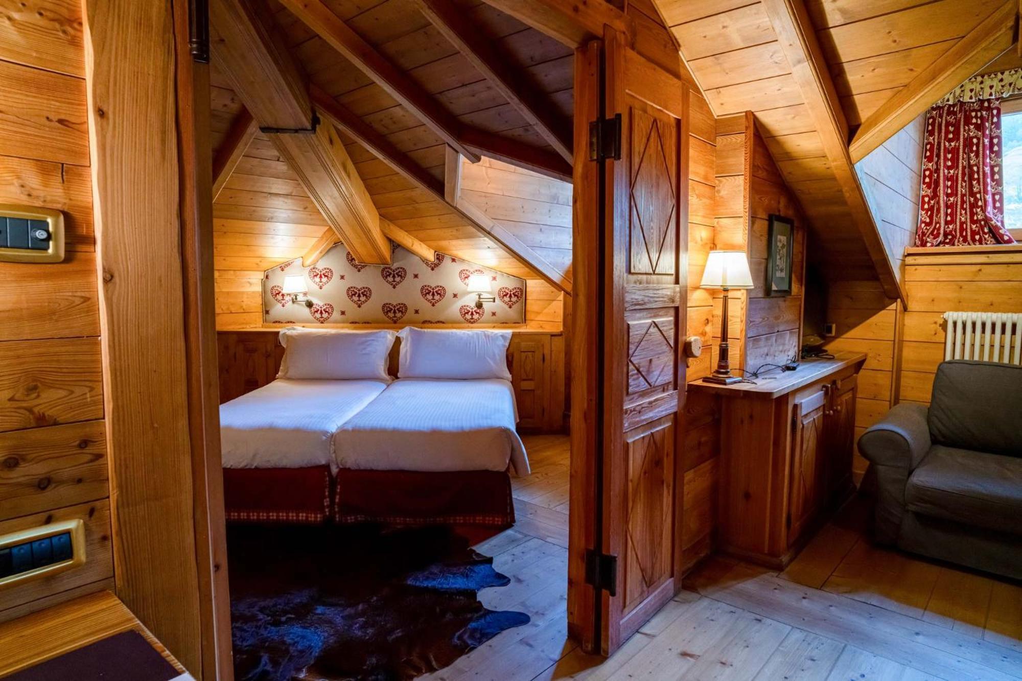 Hotel Breithorn Champoluc Exteriér fotografie