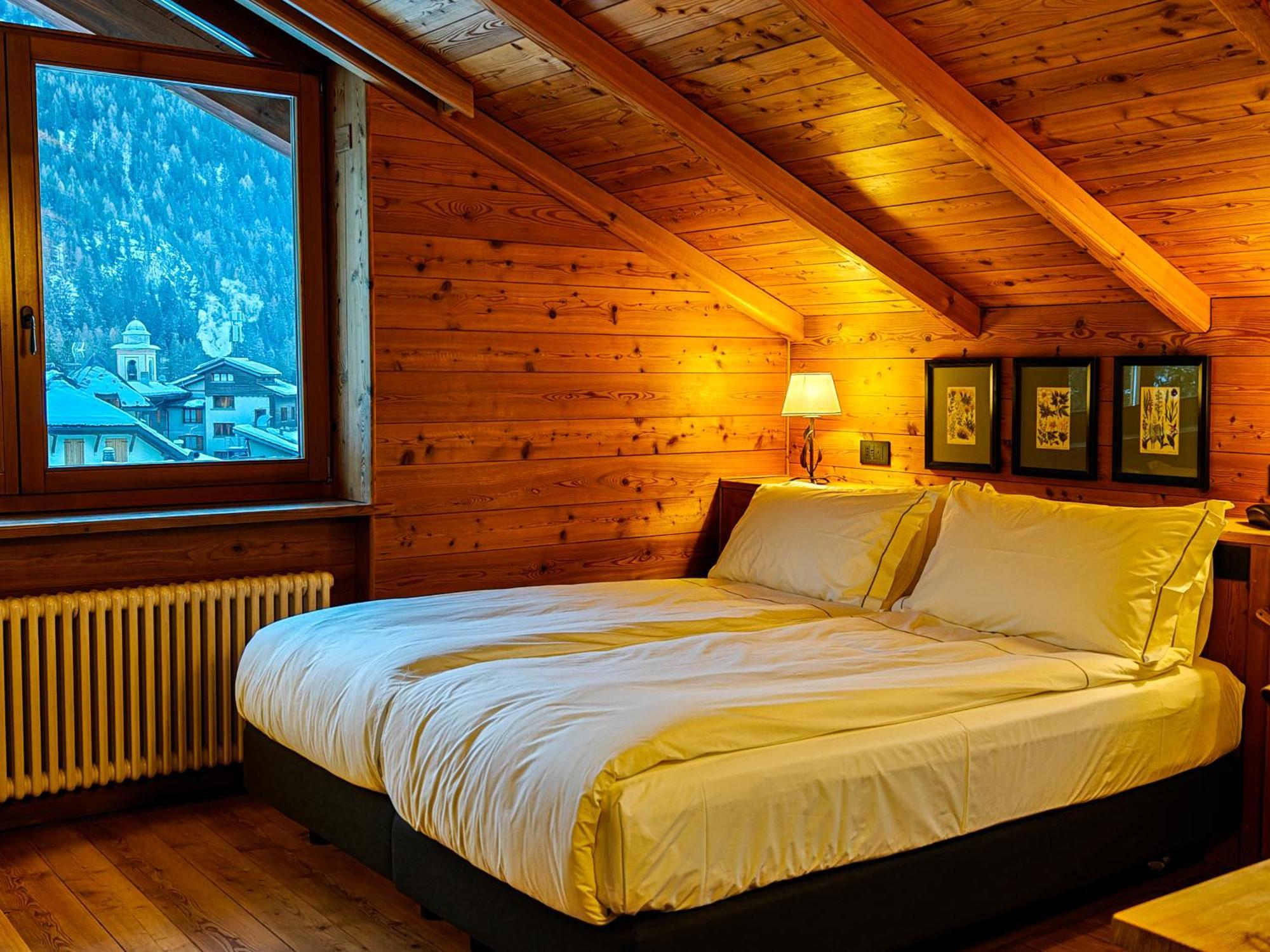 Hotel Breithorn Champoluc Exteriér fotografie