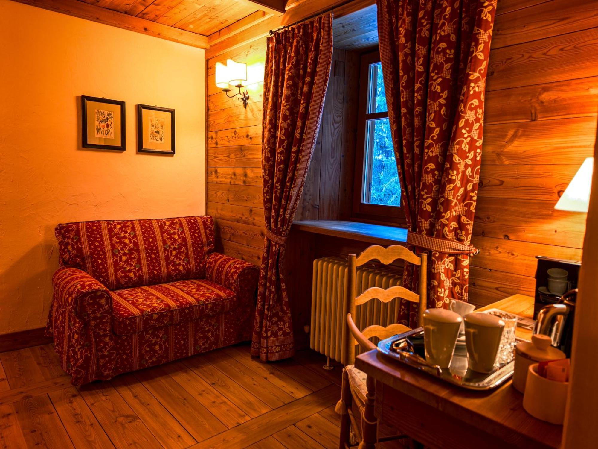 Hotel Breithorn Champoluc Exteriér fotografie
