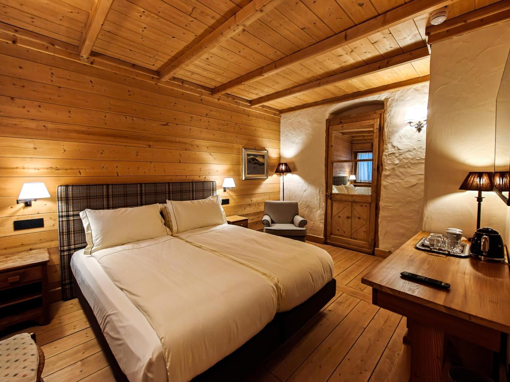 Hotel Breithorn Champoluc Exteriér fotografie